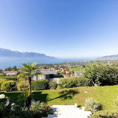 Spacious 3-bedroom In By Guestlee Montreux