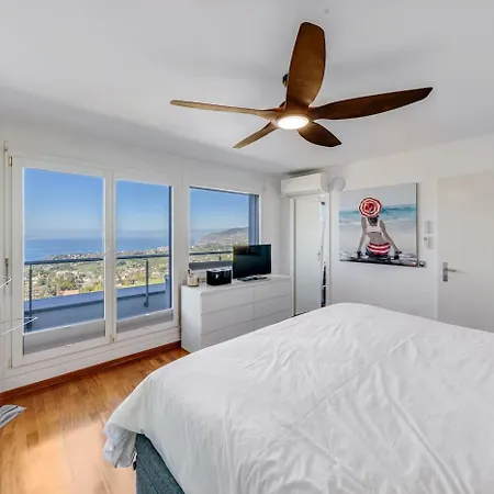 Villa Spacious 3-bedroom In By Guestlee