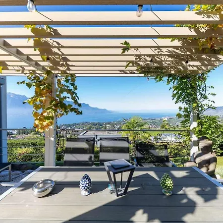 Villa Spacious 3-bedroom In By Guestlee